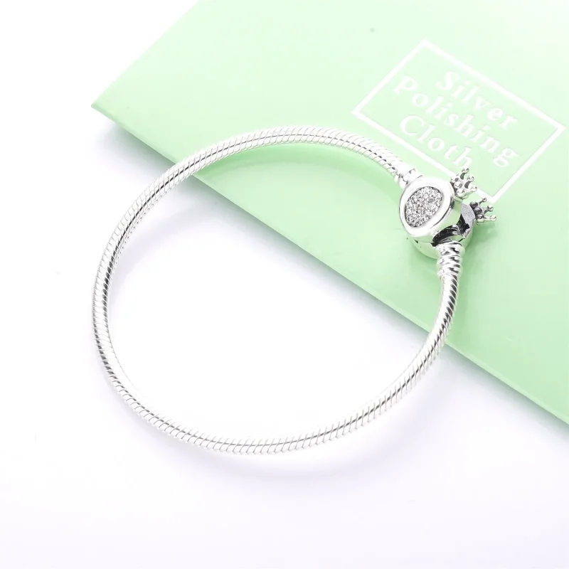 (imagine pentru) Brățară tip lanț clasic cu O cu coroană Pandora Moments - 598286CZ - Vizualizare 3