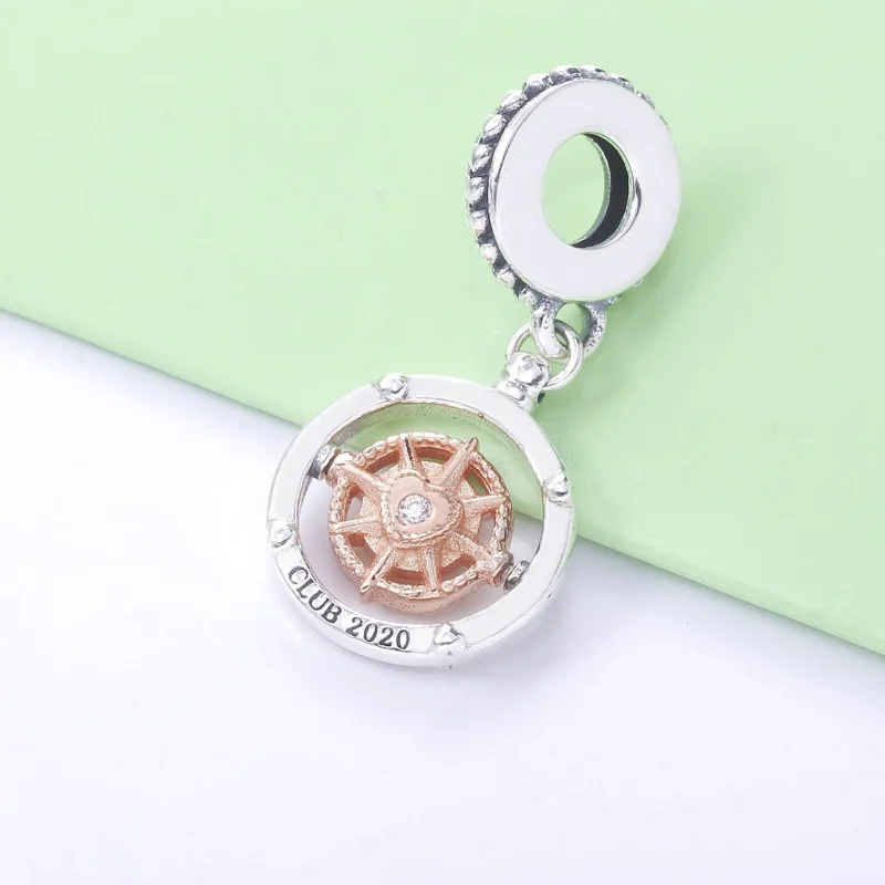 (imagine pentru) Talisman pandantiv Pandora cu Pandora Club 2020 Busolă din aur rose - 788590C01 - Vizualizare 3