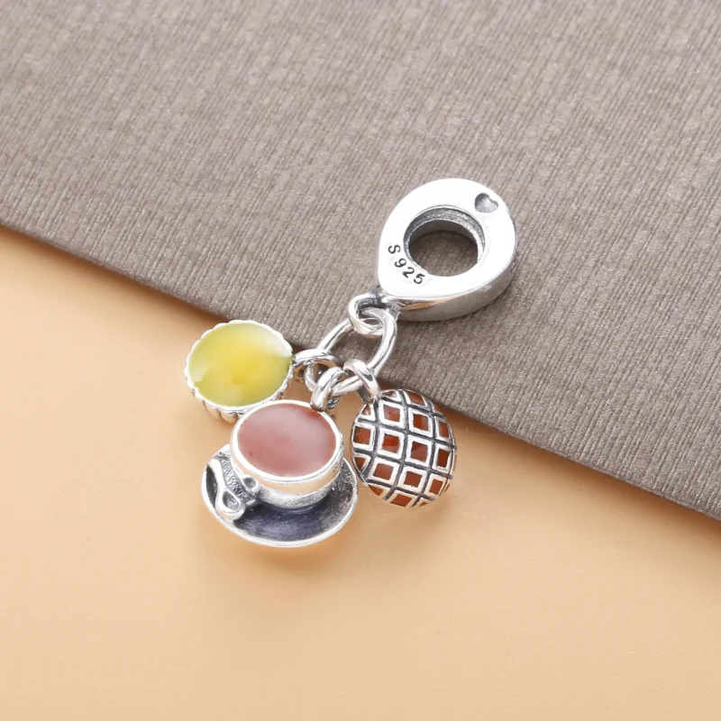 (imagine pentru) Talisman PANDORA cu Tarta cu oua, ceai cu lapte si chifla de ananas - 798355ENMX - Vizualizare 3