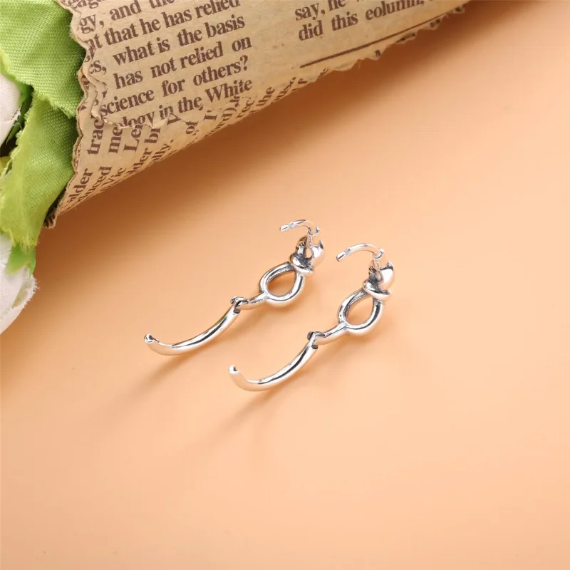 (imagine pentru) Cercei rotunzi PANDORA cu nod de tip infinity - 298889C00 - Vizualizare 3