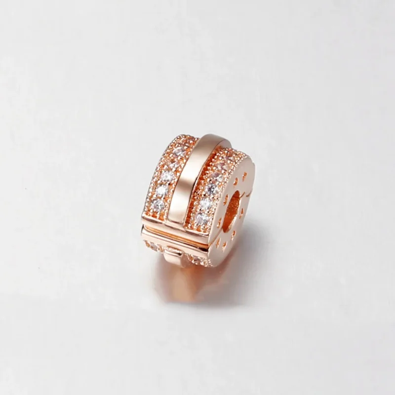(imagine pentru) Talisman PANDORA cu fixare rapidă cu logo și linii pavé strălucitoare - 789042C0 - Vizualizare 2
