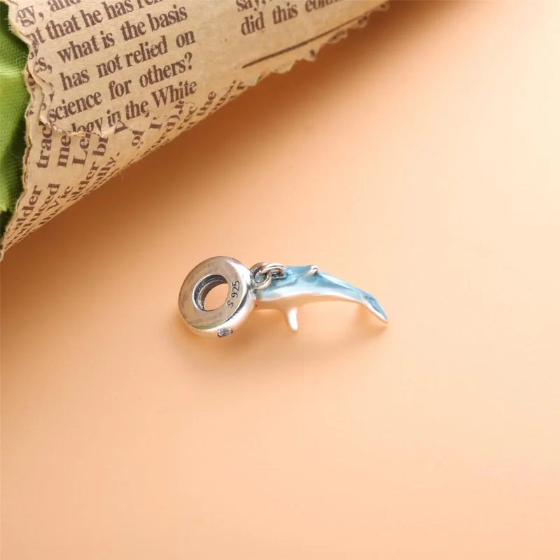 (imagine pentru) Talisman PANDORA de tip pandantiv cu Delfin sclipitor - 798947C01 - Vizualizare 4