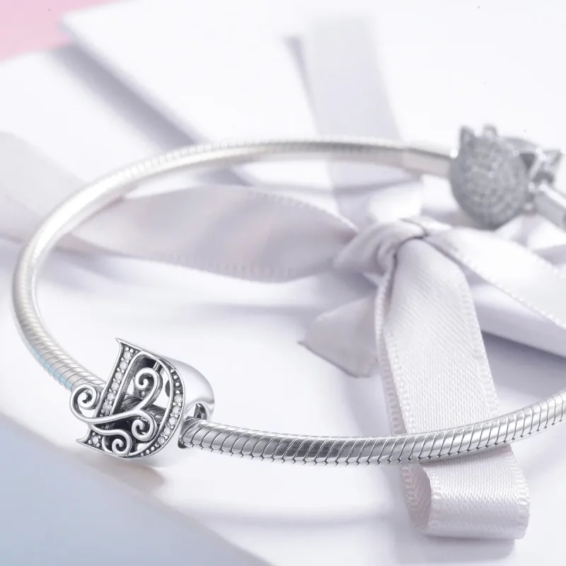 (imagine pentru) Pandora Stil Charm cu Floare Strălucitoare Pavé și Litera D - BSC030-D - Vizualizare 3