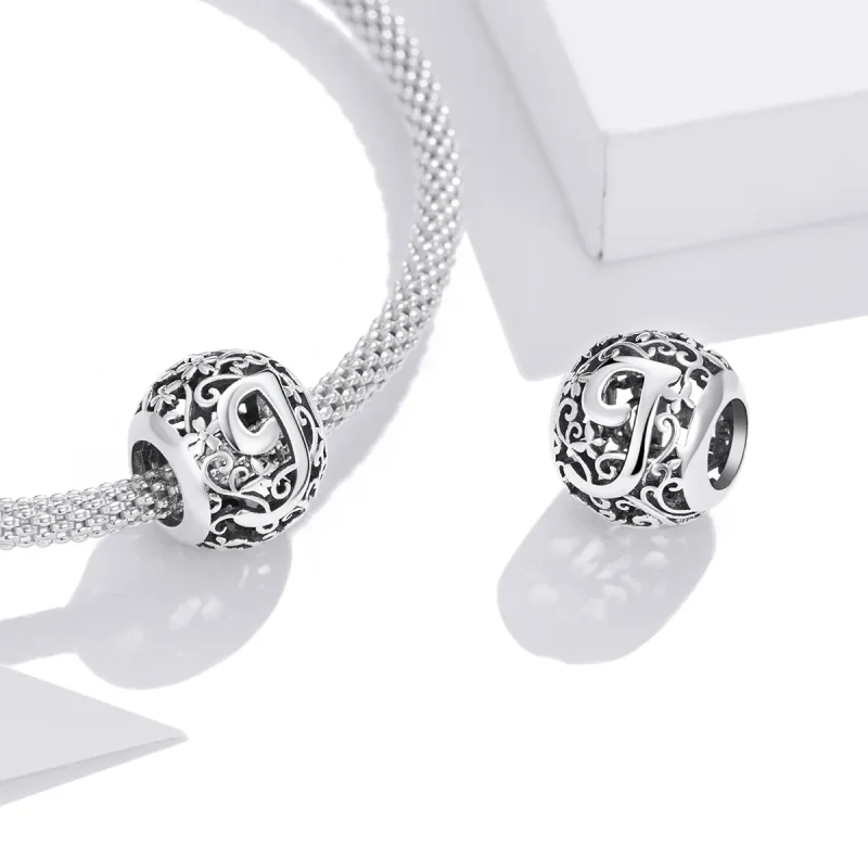 (imagine pentru) Pandora Style Charm cu Flori și Litera J în Traliu - SCC1444-J - Vizualizare 4