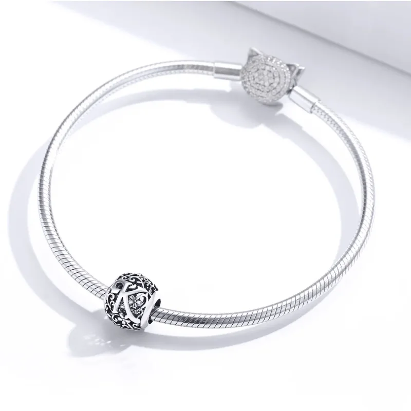 (imagine pentru) Pandora Style Charm cu Flori Openwork Litera K - SCC1444-K - Vizualizare 3