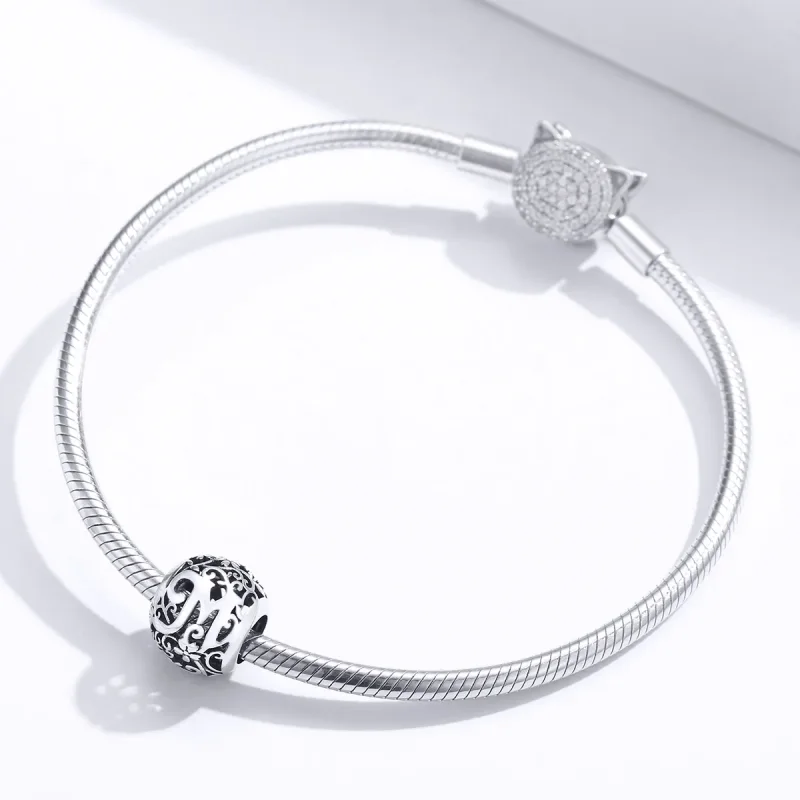 (imagine pentru) Pandora Style Charm cu Flori Openwork cu Litera M - SCC1444-M - Vizualizare 3