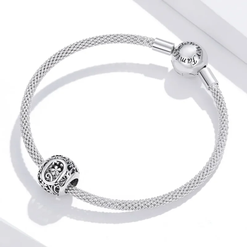 (imagine pentru) Pandora Style Charm cu Flori Openwork Litera O - SCC1444-O - Vizualizare 3