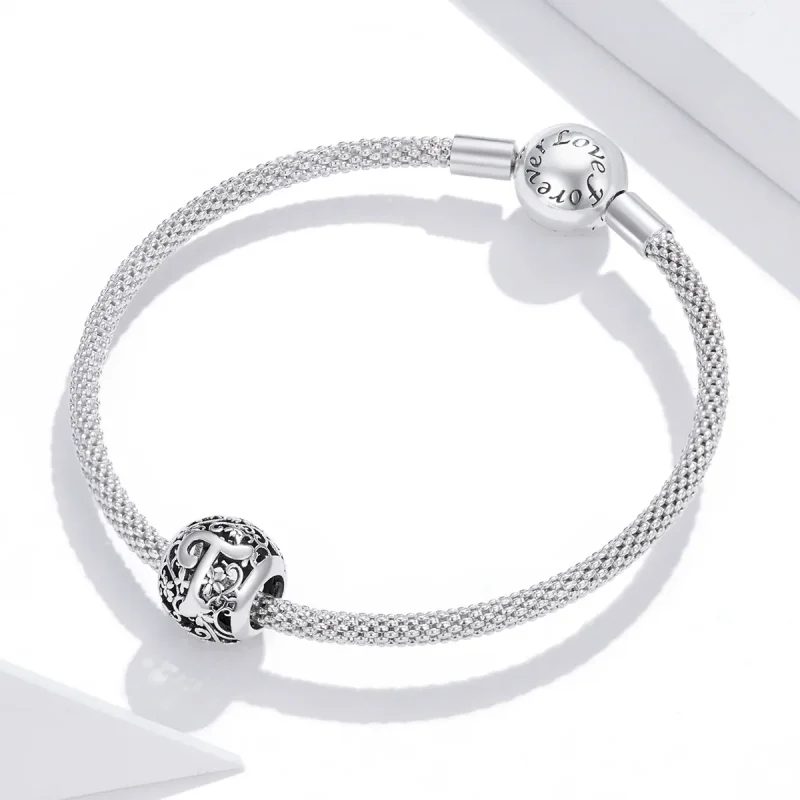 (imagine pentru) Pandora Style Charm cu Flori și Litera T Tăiate – SCC1444-T - Vizualizare 3