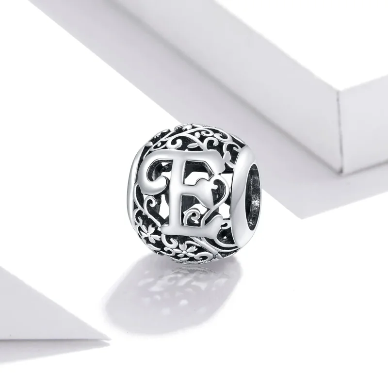 (imagine pentru) Talisman Tip Pandora Scrisoare de floare ajurată E din argint - SCC1444-E - Vizualizare 2