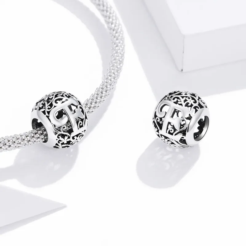 (imagine pentru) Talisman Tip Pandora Scrisoare de floare ajurată E din argint - SCC1444-E - Vizualizare 4