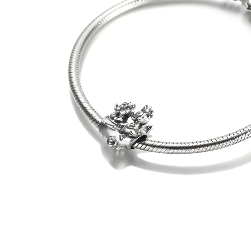 (imagine pentru) Breloc PANDORA Disney cu avionul lui Mickey Mouse și Minnie Mouse - 790108C00 - Vizualizare 6