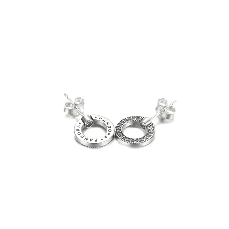 (imagine pentru) Cercei cu tije reversibili PANDORA Pavé & Logo Circle - 299486C01 - Vizualizare 5
