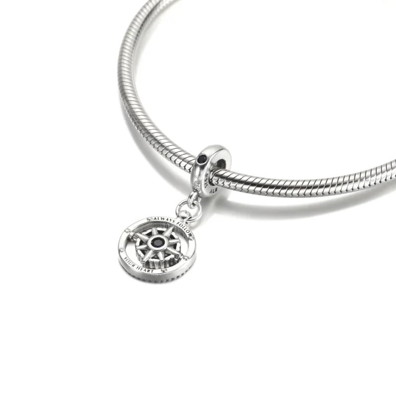 (imagine pentru) Pandantivul PANDORA Spinning Compass - 790099C01 - Vizualizare 5