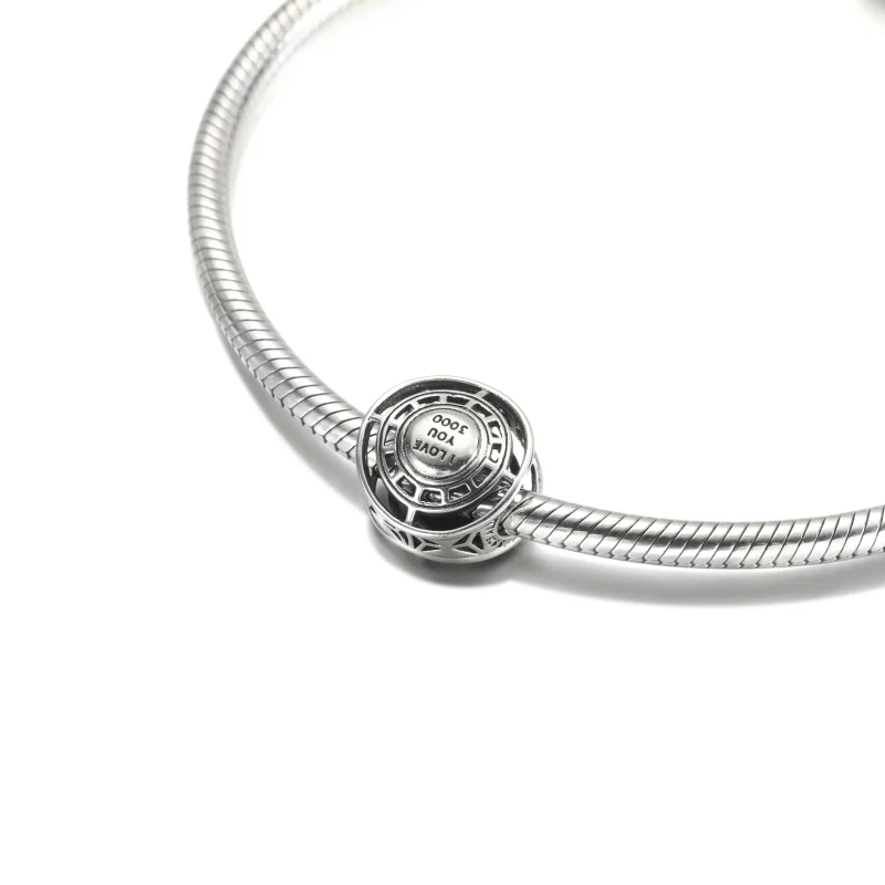 (imagine pentru) PANDORA Marvel The Avengers Arc Reactor Charm Iron Man - 790788C01 - Vizualizare 4