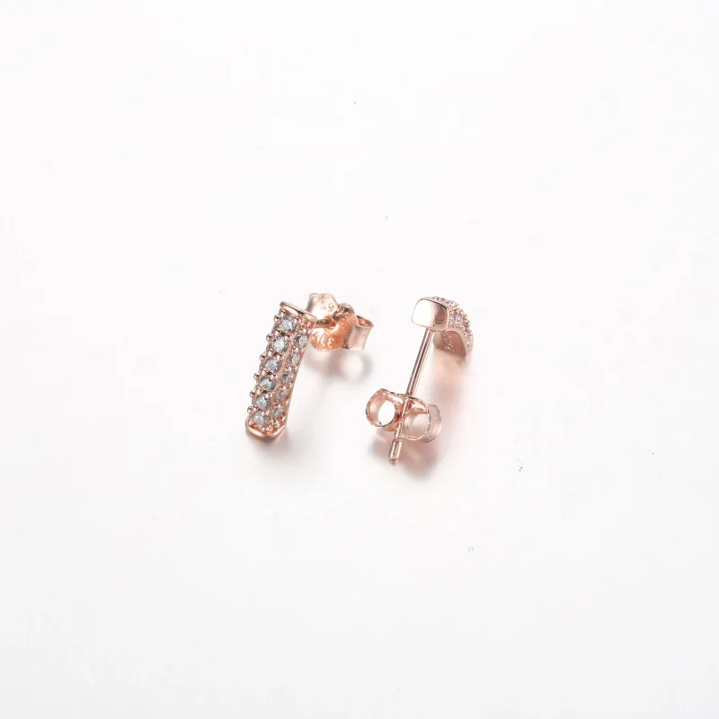 (imagine pentru) Cercei de tip Pandora Timeless Pavé, cu un singur rând de bare cu pietre - 26262 - Vizualizare 3
