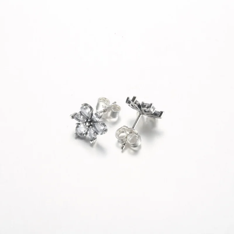 (imagine pentru) Studurile pentru urechi Pandora Sparkling Herbarium Cluster - 292633C01 - Vizualizare 3