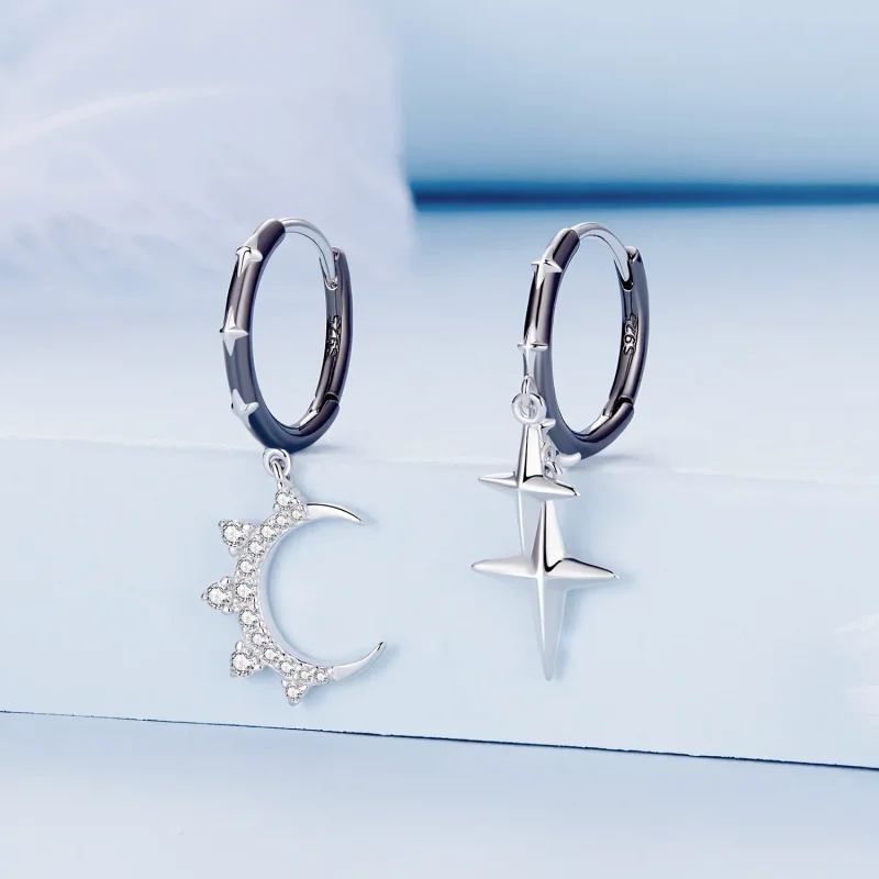 (imagine pentru) Cercei tip pandantiv cu stele și lună strălucitoare de stil Pandora - BSE805 - Vizualizare 2