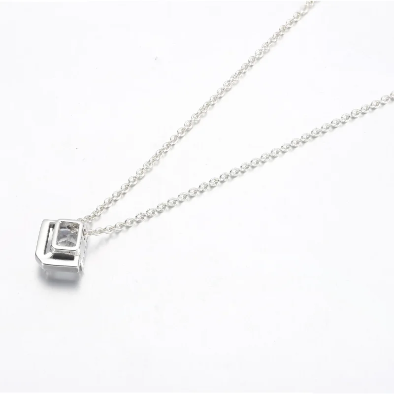 (imagine pentru) Colier dreptunghiular Sparkling Halo Collier - 392388C01 - Vizualizare 3