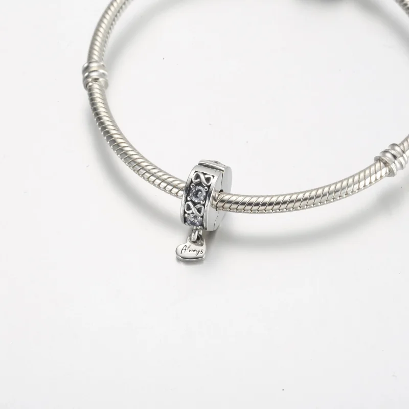 (imagine pentru) Talisman cu fixare ușoară pavé Familia pentru totdeauna - 791151C01 - Vizualizare 4