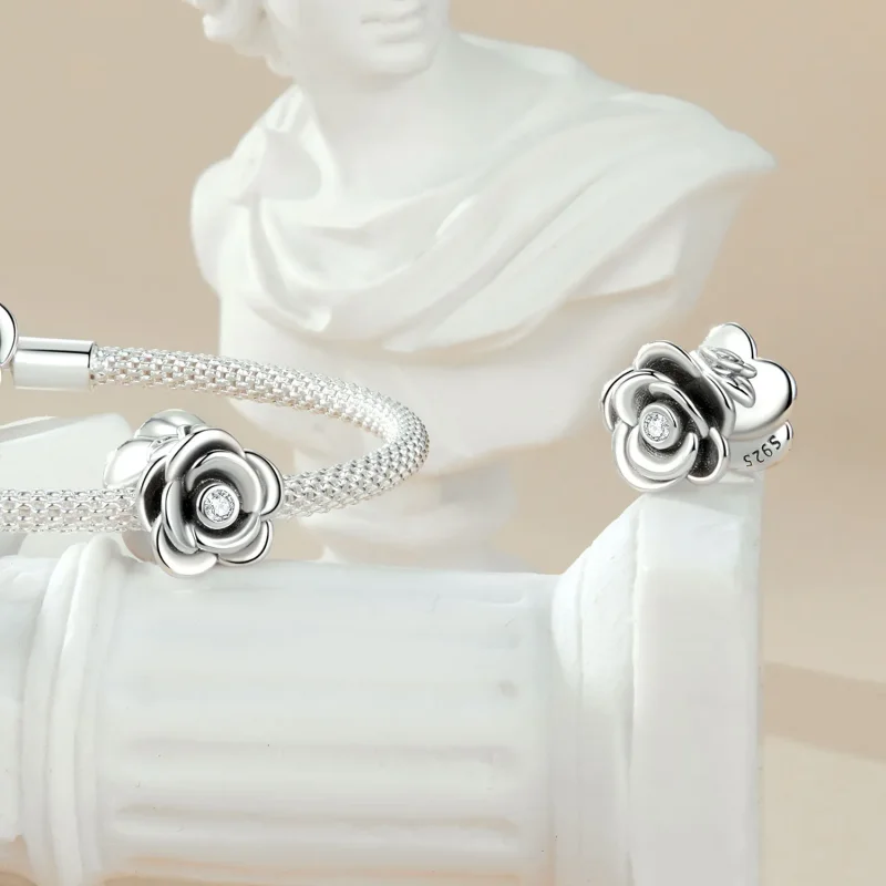 (imagine pentru) Charm tridimensional cu trandafiri stil PANDORA - SCC2705 - Vizualizare 4