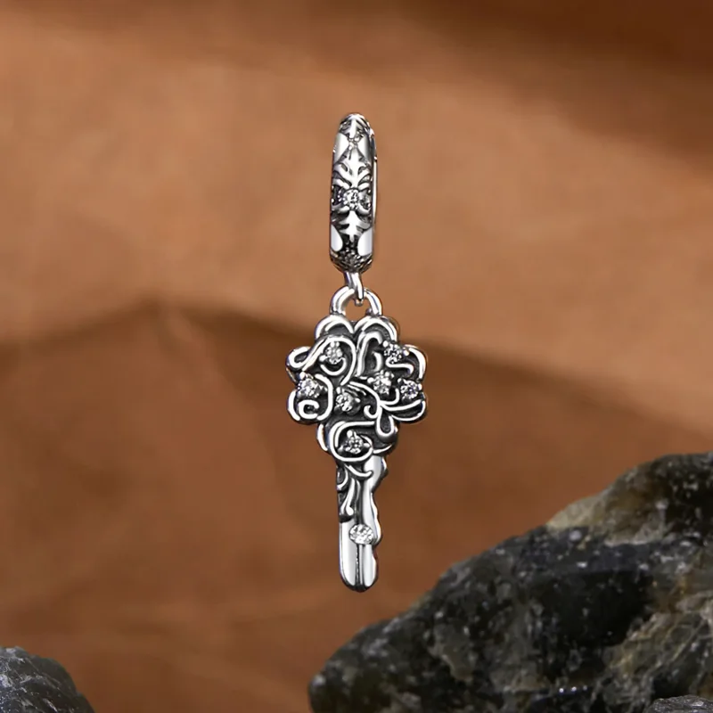 (imagine pentru) Pandantiv cu chei norocoase stil PANDORA - SCC2850 - Vizualizare 2