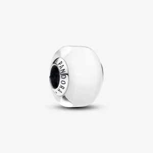 (imagine pentru) Mini talisman Pandora din sticlă de Murano alb - 793118C00