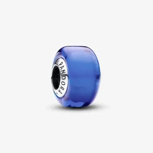 (imagine pentru) Mini talisman Pandora din sticlă de Murano albastră - 793105C00