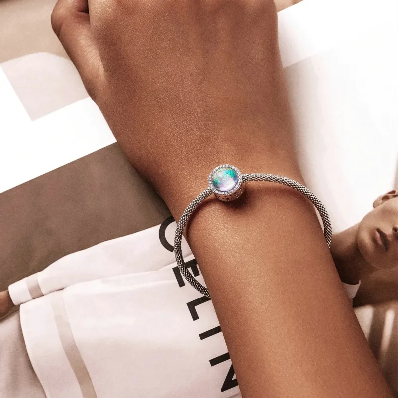 (imagine pentru) Bijuteria Pandora Style Dream Charm - BSC569 este un accesoriu elegant și versat - Vizualizare 6