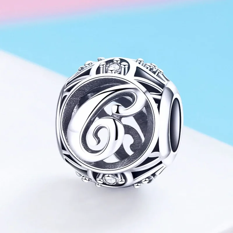 (imagine pentru) Charm Pandora cu litera C în stilul Pandora - SCC738-C - Vizualizare 2