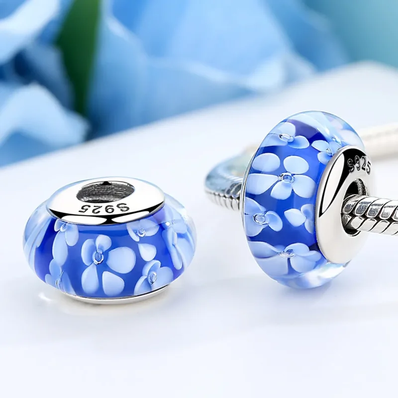 (imagine pentru) Pandora Stilul Blue Murano Glass White Flowers Charm - SCZ006 - Vizualizare 4