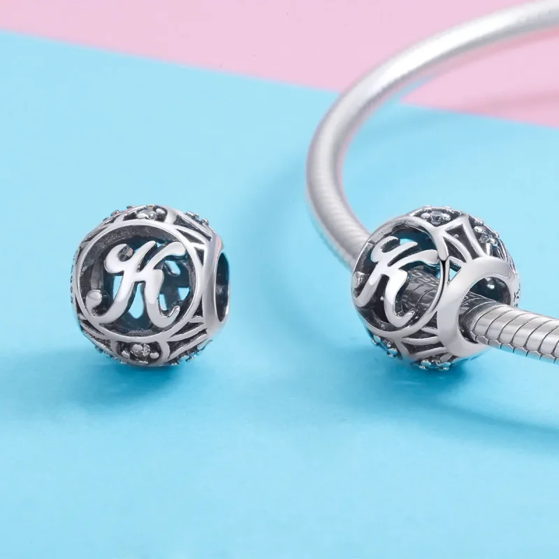 (imagine pentru) Pandora Style Letter-K Charm - Breloc cu litere în stil Pandora - Vizualizare 3