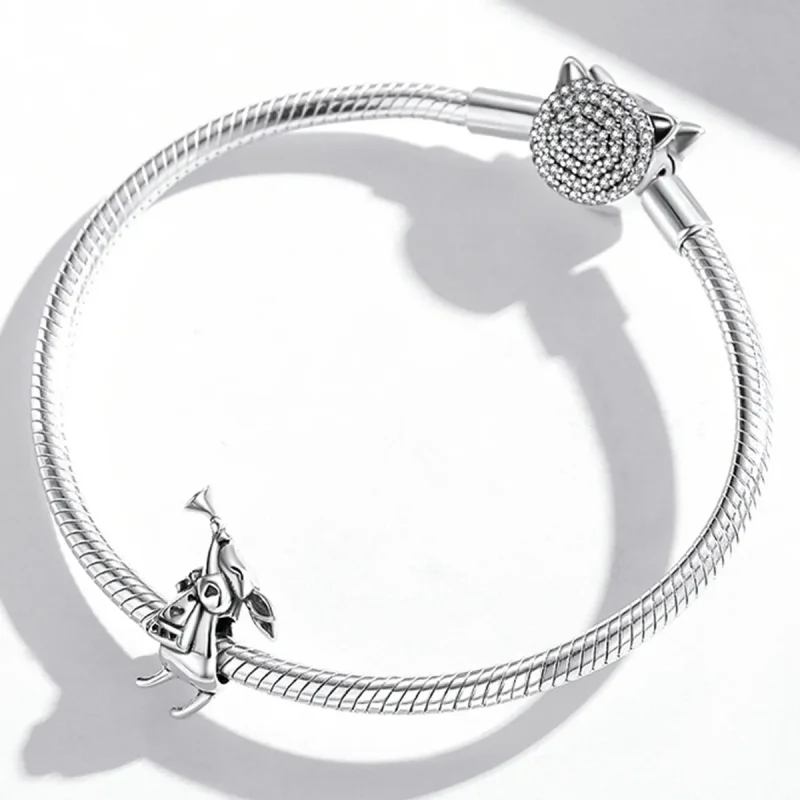 (imagine pentru) Pandora Style Playful Rabbit Charm - SCC2045 - Vizualizare 3