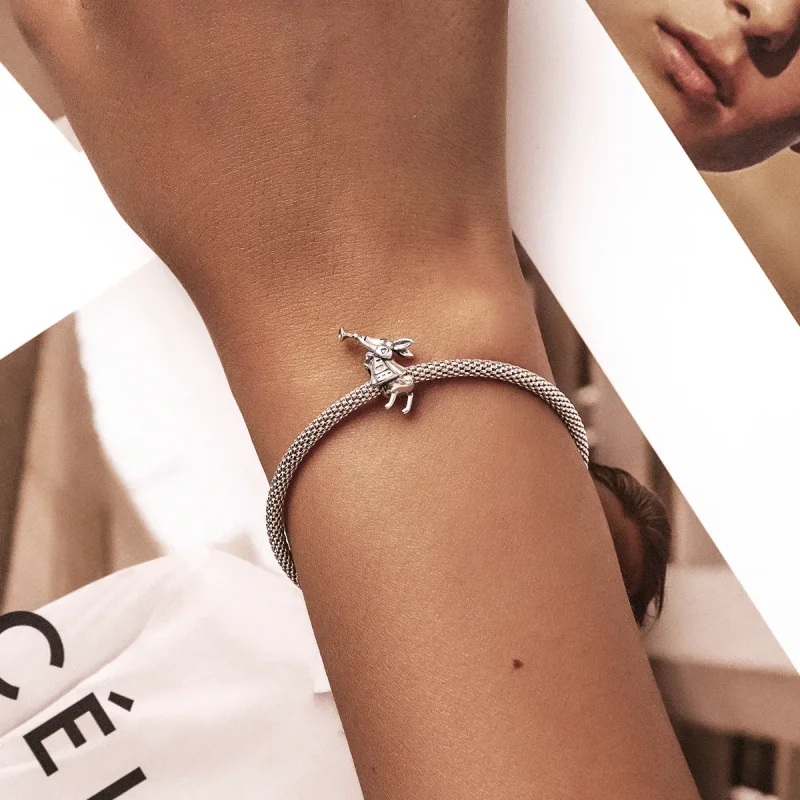 (imagine pentru) Pandora Style Playful Rabbit Charm - SCC2045 - Vizualizare 5