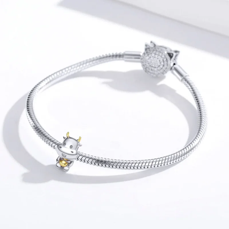 (imagine pentru) Pandora Style Two Tone Bicolor Lucky Cow Charm - SCC1709 - Vizualizare 3