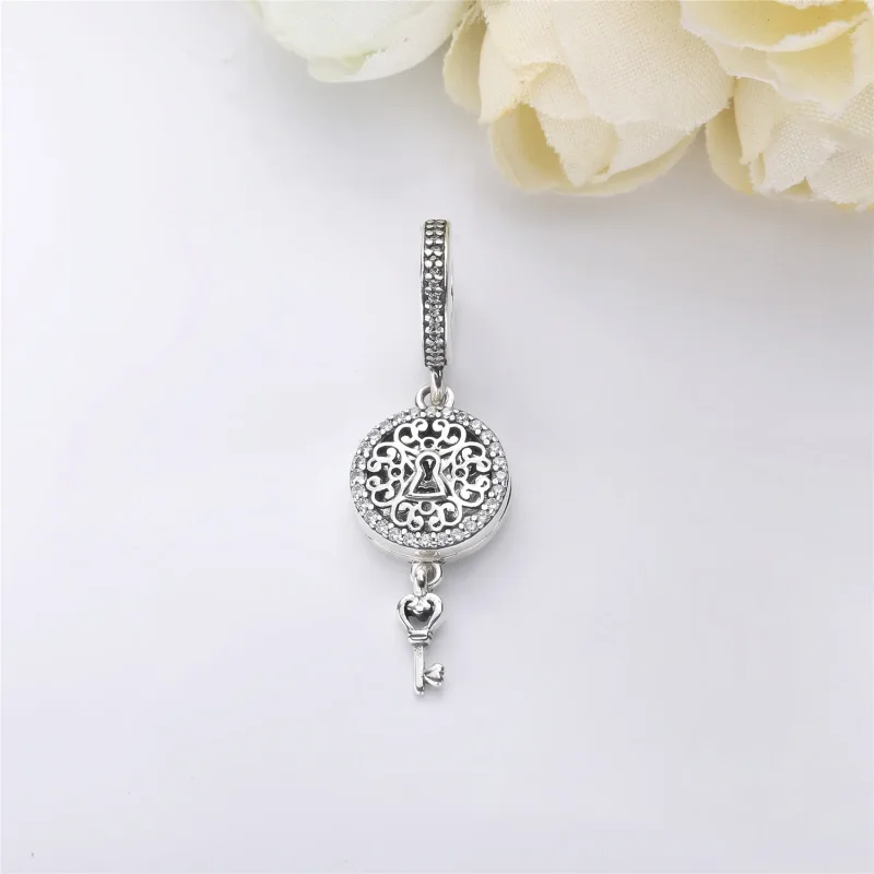 (imagine pentru) Cheie Regală a Iubirii - 797660CZ - Talismane PANDORA - Vizualizare 2