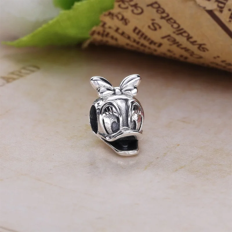 (imagine pentru) Disney, Portretul lui Daisy Duck - 792137 - Talismane PANDORA - Vizualizare 2
