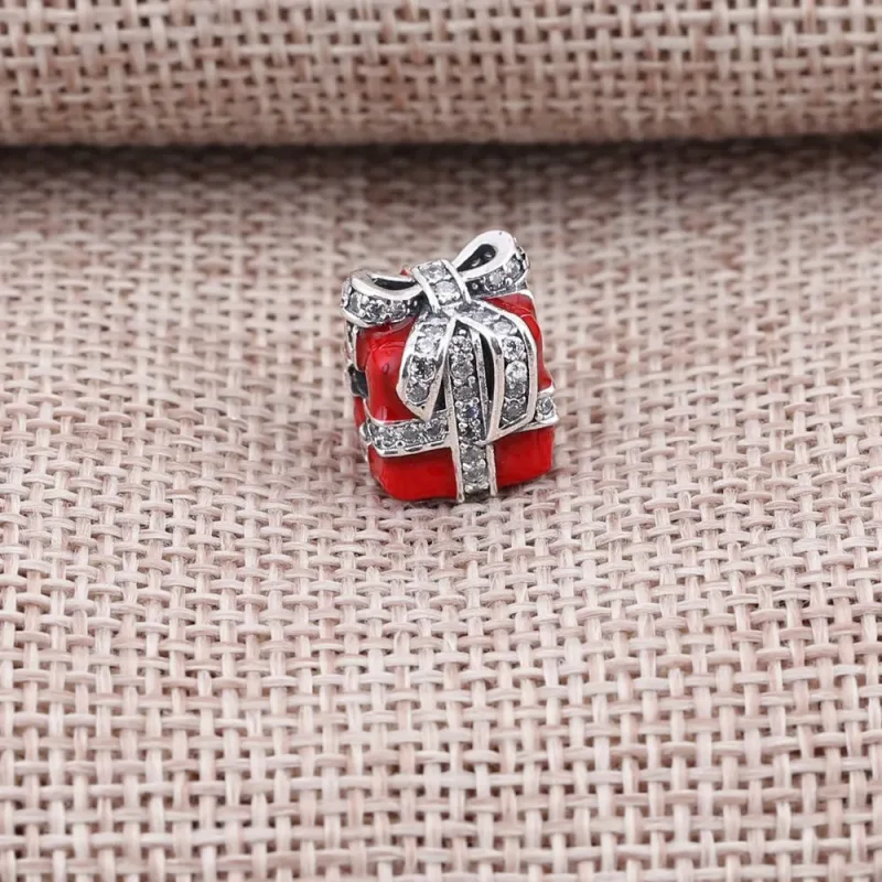 (imagine pentru) Gift silver charm with clear cubic zirconia and red enamel - 791 - Vizualizare 2