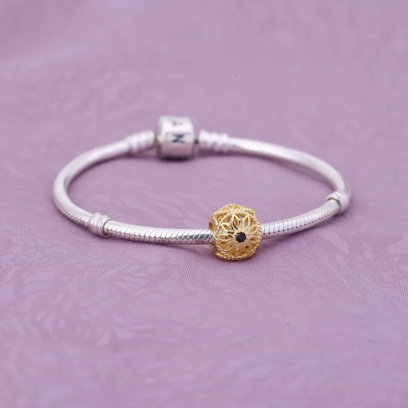 (imagine pentru) Talisman dantelat floral din aur de 14k şi spinel negru - 750821 - Vizualizare 2