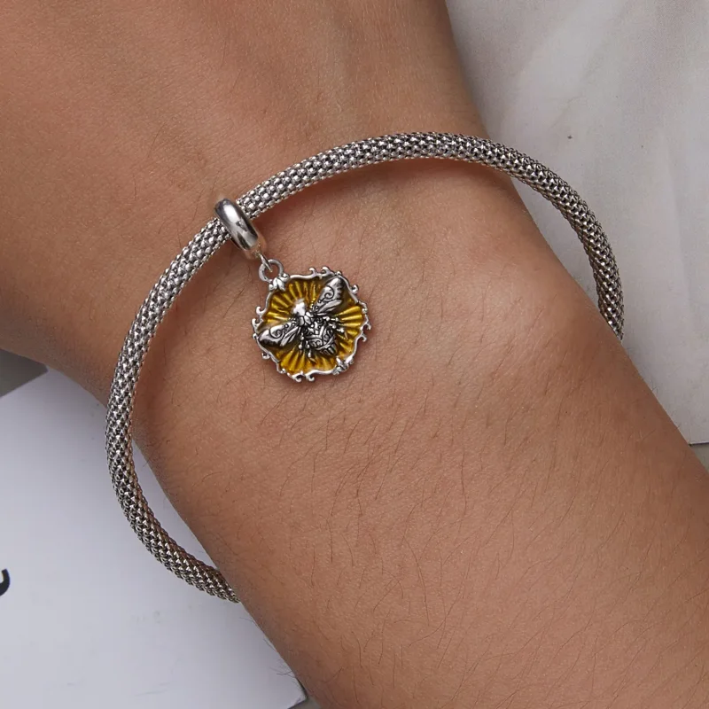 (imagine pentru) Pandora Style Bee Dangle - SCC2321 - Vizualizare 6