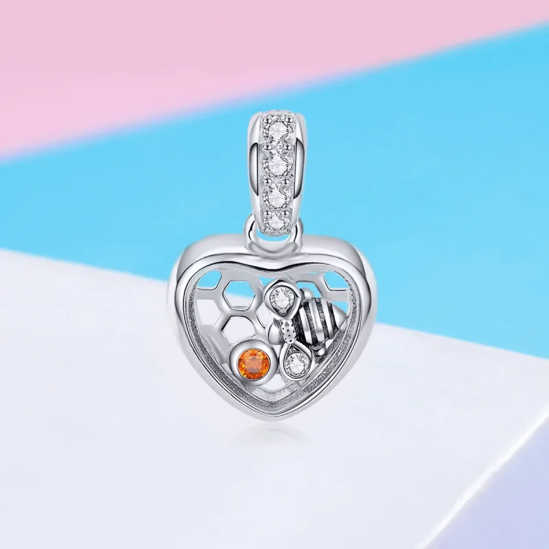 (imagine pentru) Pandora Style Hive Love Dangle - SCC870 - Vizualizare 2