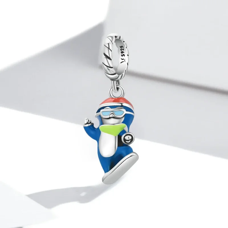 (imagine pentru) Pendanta stil Pandora cu pinguin care schiaza - SCC2003 - Vizualizare 2