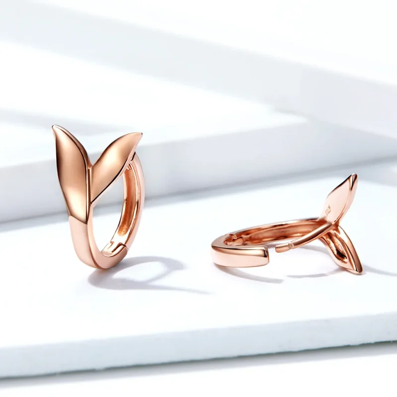 (imagine pentru) Cercei rotunzi Tip Pandora cu Coada de delfin din aur rose - BSE078 - Vizualizare 5