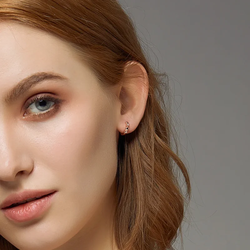 (imagine pentru) Cercei rotunzi Tip Pandora cu Întâlniri cu inimile din aur rose - SCE445-C - Vizualizare 5