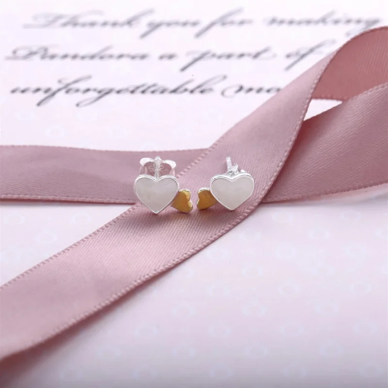 (imagine pentru) Luminous Hearts Stud Earrings - PANDORA - Vizualizare 3