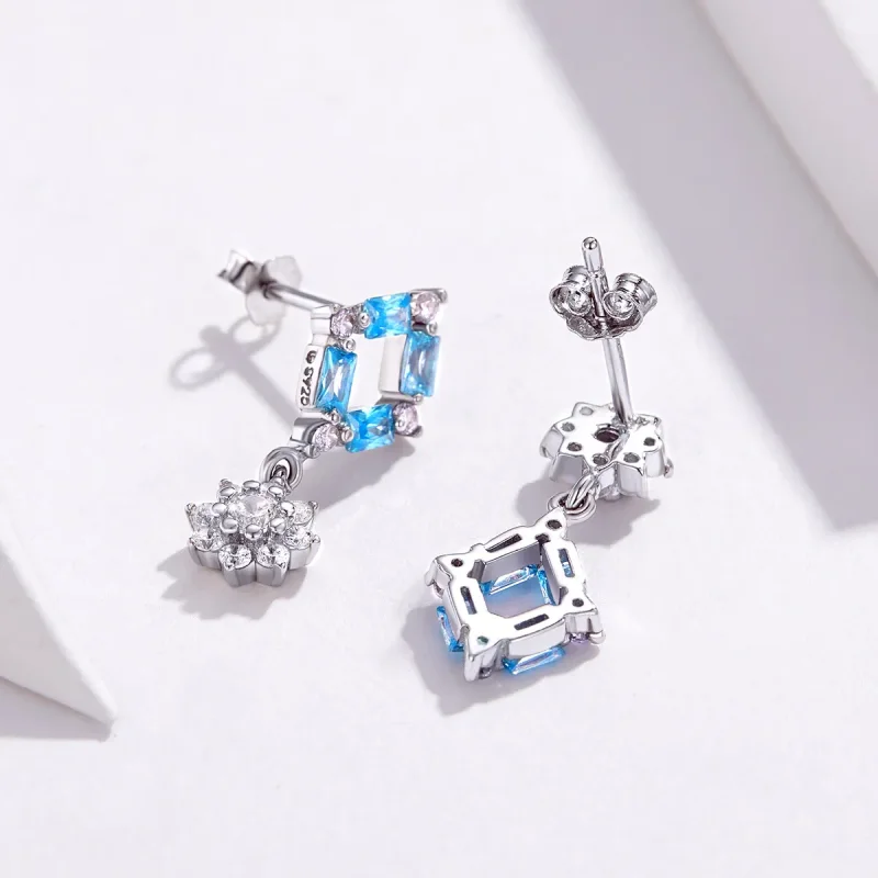 (imagine pentru) Pandora Style Blue Light Hanging Earrings - BSE200 - Vizualizare 4