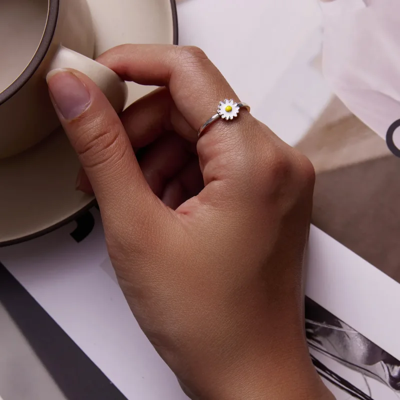 (imagine pentru) Pandora Style Little Daisy Open Ring - SCR811 - Vizualizare 8