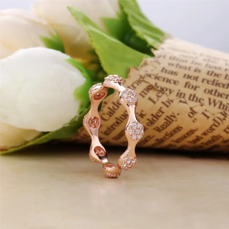 (imagine pentru) Pandantiv Moderne LovePods™ din PANDORA Rose - Vizualizare 2