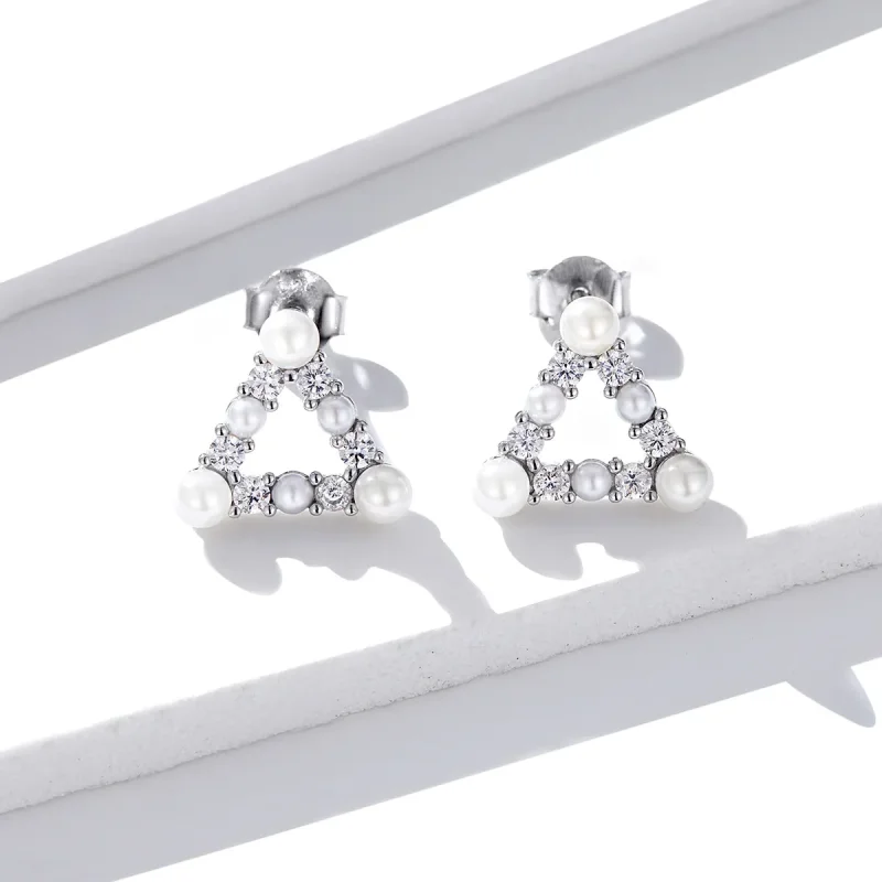 (imagine pentru) Pandora Style Pearl Triangle Stud Earrings - BSE215 - Vizualizare 3