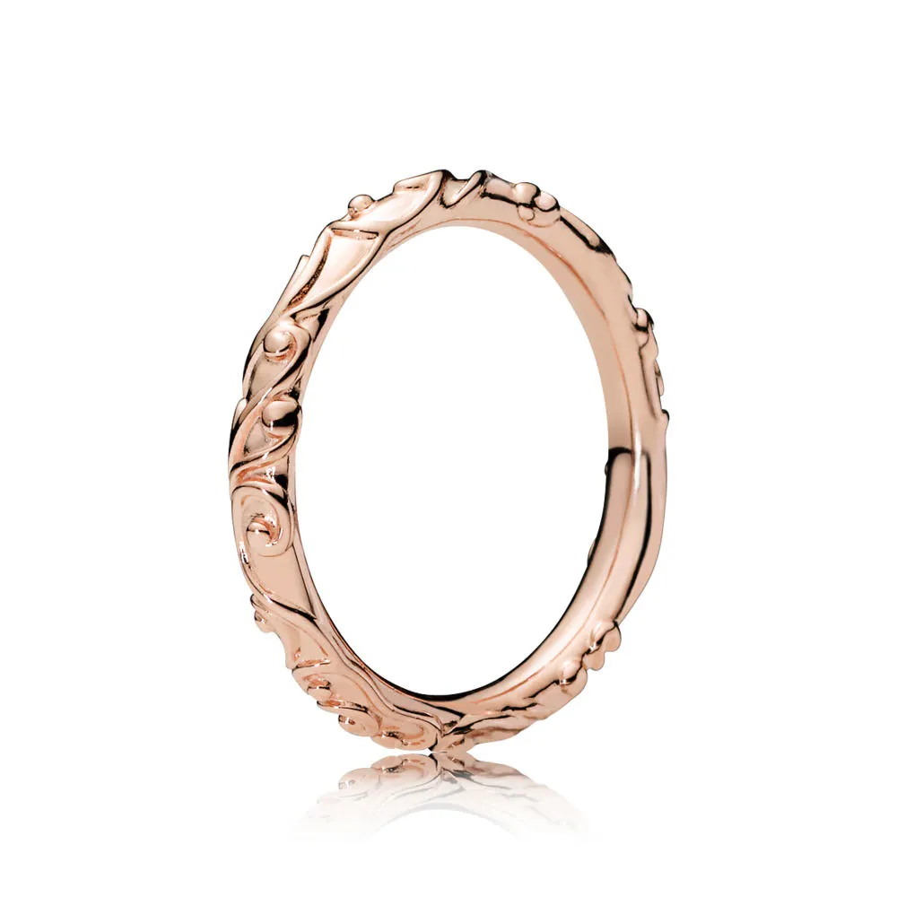 pandantiv regal frumusete din pandora rose