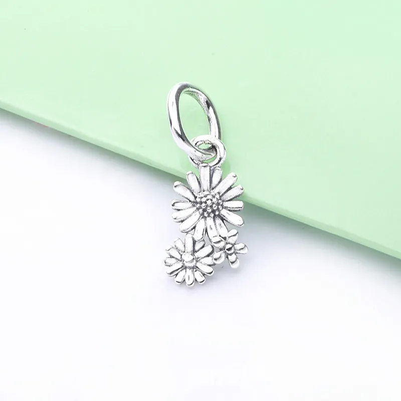 (imagine pentru) Talisman de tip pandantiv Buchet de margarete - 798819C00 - Vizualizare 2